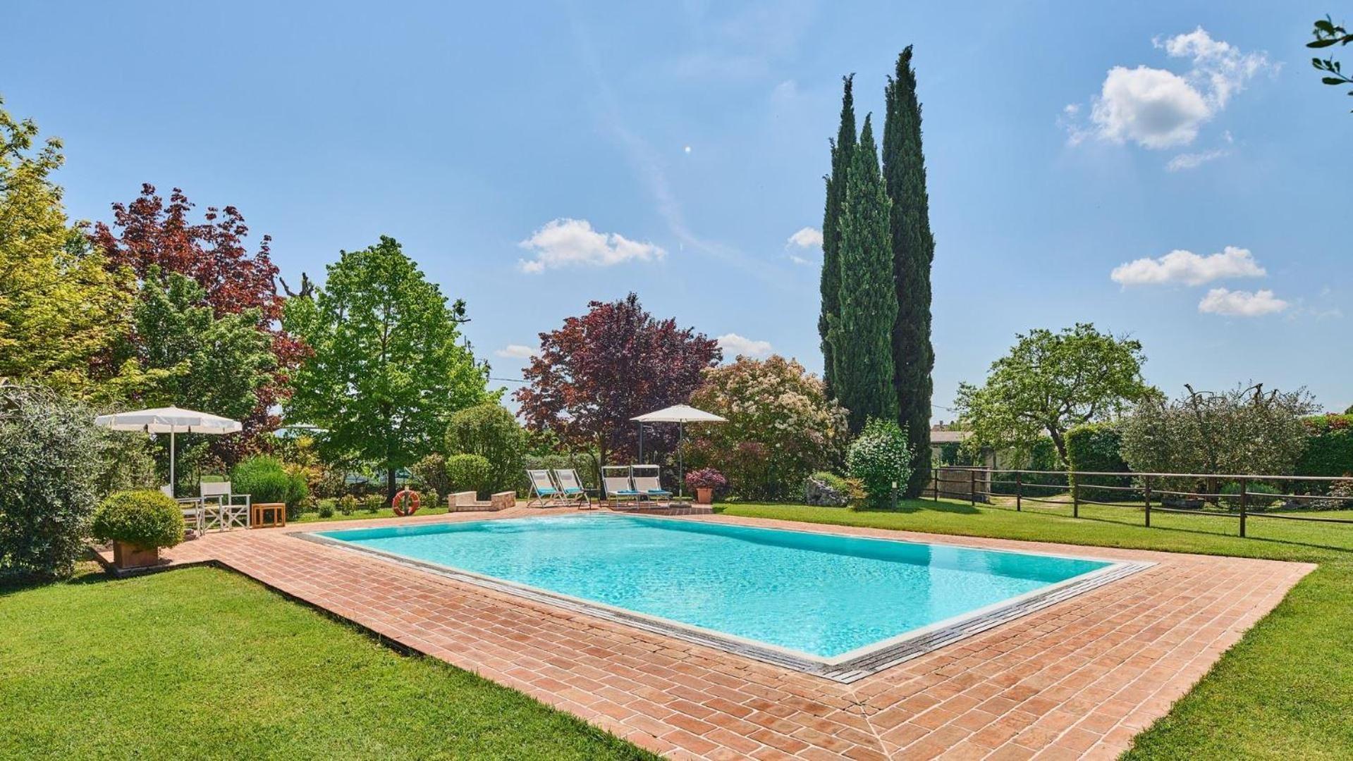 La Capannina Villa Le Grazie  Exterior photo